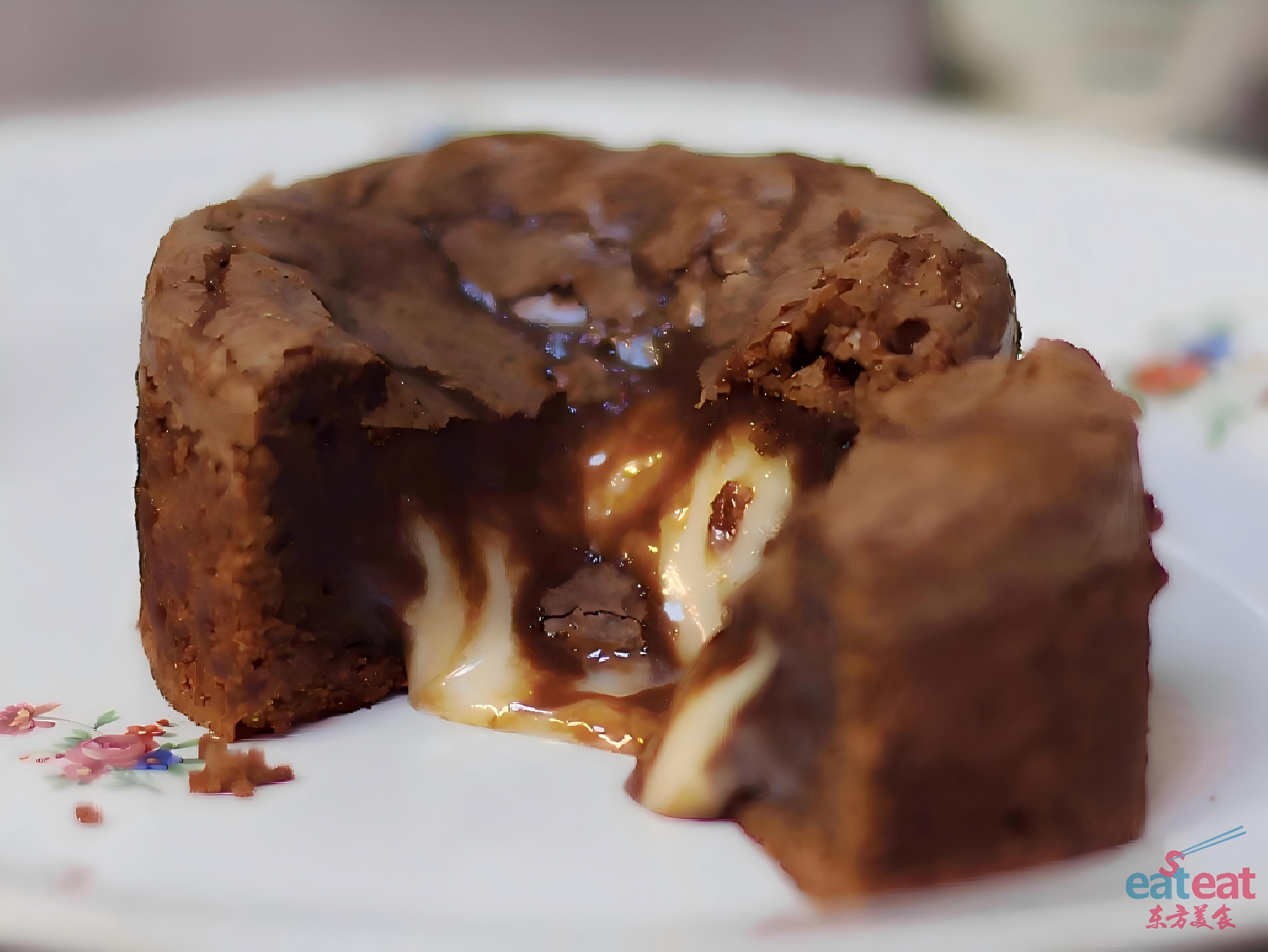 茶飲卷無(wú)可卷？茉莉奶白開(kāi)賣(mài)蛋糕，試水“第二增長(zhǎng)曲線(xiàn)”